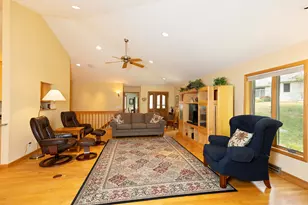 1221 W Sherman Ave, Fort Atkinson, WI 53538 - Photo 5