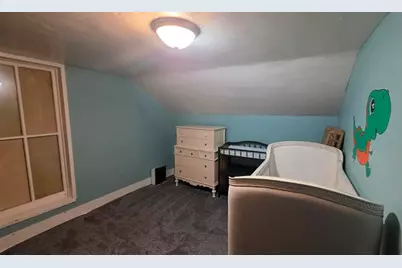 1120  Hamilton St, Manitowoc, WI 54220 - Photo 17
