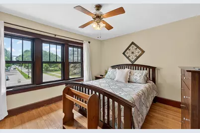 1744  Rapids Dr, Racine, WI 53404 - Photo 15