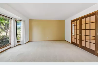 5630 S Timber Ridge Dr, New Berlin, WI 53151 - Photo 17