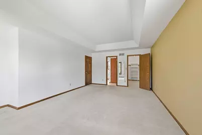 5630 S Timber Ridge Dr, New Berlin, WI 53151 - Photo 21