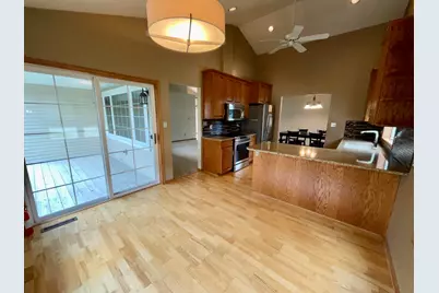 1640  Settlement Trl, Sheboygan, WI 53081 - Photo 9