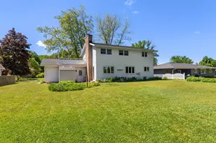 1520 Carmen Ave, Sheboygan, WI 53081 - Photo 5