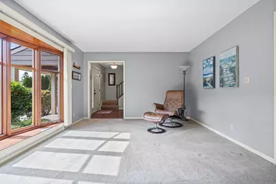 725  Hanson Ct, Onalaska, WI 54650 - Photo 7