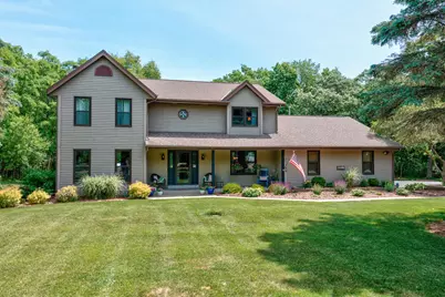 N6W31264  Alberta Dr, Delafield, WI 53018 - Photo 5