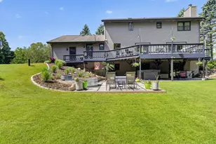 N6W31264 Alberta Dr, Delafield, WI 53018 - Photo 59