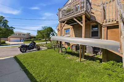 2470 S 92nd St #2472, West Allis, WI 53227 - Photo 23