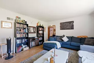 2470 S 92nd St, West Allis, WI 53227 - Photo 13