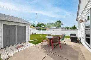 3634 N 97th Pl, Milwaukee, WI 53222 - Photo 33