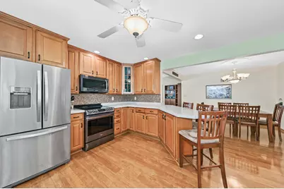 3634 N 97th Pl, Milwaukee, WI 53222 - Photo 13