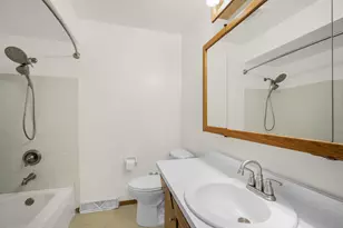 7565 S Lenox Ave, Oak Creek, WI 53154 - Photo 25