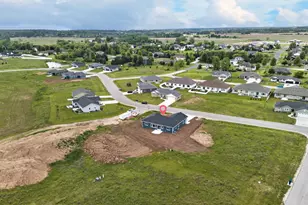 2906 Stonebrook Dr, Sheboygan, WI 53081 - Photo 29