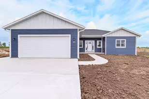 2906 Stonebrook Dr, Sheboygan, WI 53081 - Photo 27