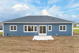 2906 Stonebrook Dr, Sheboygan, WI 53081 - Photo 33