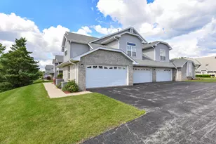 6913 S Rolling Meadows Ct, Oak Creek, WI 53154 - Photo 27