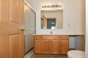 6913 S Rolling Meadows Ct, Oak Creek, WI 53154 - Photo 19