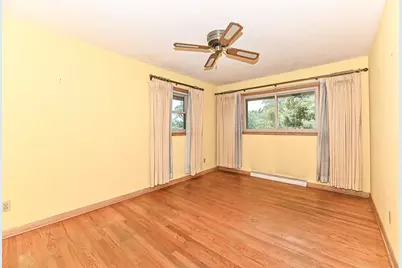 2815  Ohio St, Racine, WI 53405 - Photo 11
