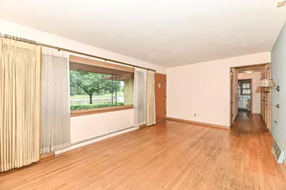 2815  Ohio St, Racine, WI 53405 - Photo 3