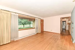 2815 Ohio St, Racine, WI 53405 - Photo 3