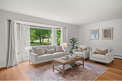 12130 W Chambers St, Wauwatosa, WI 53222 - Photo 7