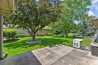 N22W26492  Shooting Star Rd #2, Pewaukee, WI 53072 - Photo 31
