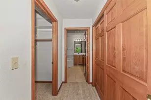 N22W26492 Shooting Star Rd, Pewaukee, WI 53072 - Photo 21
