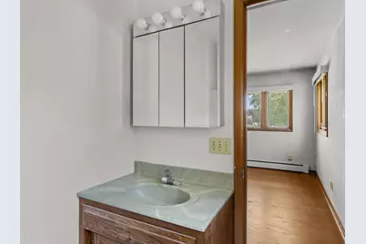306  Fenway Ter, Manitowoc, WI 54220 - Photo 23