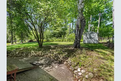 306  Fenway Ter, Manitowoc, WI 54220 - Photo 37