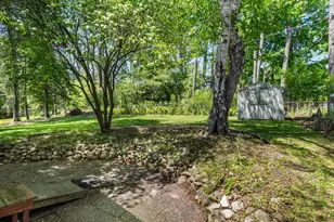 306 Fenway Terrace, Manitowoc, WI 54220 - Photo 37