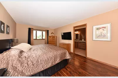 770  Oakwood Ln #C, Brookfield, WI 53045 - Photo 19
