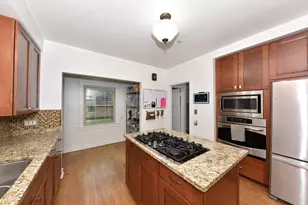 3177 N 52nd St, Milwaukee, WI 53216 - Photo 5