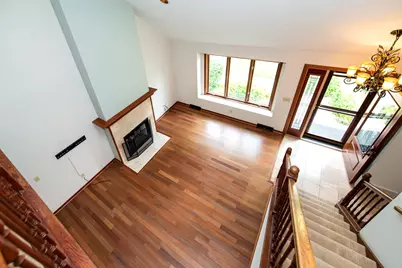 19065  Hiview Dr #2, Brookfield, WI 53045 - Photo 9