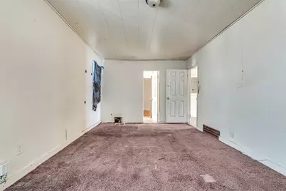 4673 N 49th St, Milwaukee, WI 53218 - Photo 11