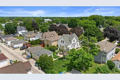 447 S 72nd St, Milwaukee, WI 53214 - Photo 43