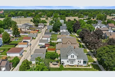 447 S 72nd St, Milwaukee, WI 53214 - Photo 41