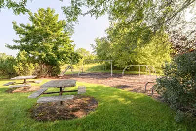 7365 S Delaine Dr, Oak Creek, WI 53154 - Photo 19