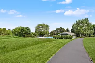 7365 S Delaine Dr, Oak Creek, WI 53154 - Photo 23