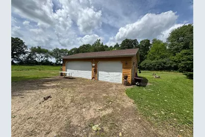 W1484  Schmidt Rd, Randolph, WI 53923 - Photo 3