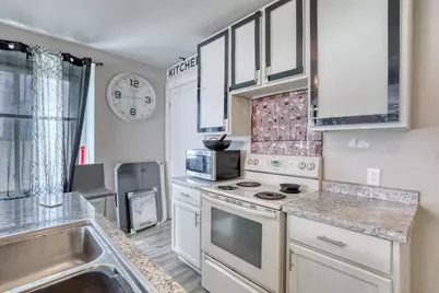 5009 N 38th St #5009A, Milwaukee, WI 53209 - Photo 7
