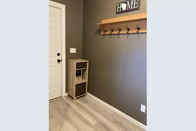 W3676  Highland Dr, Greenfield, WI 54601 - Photo 9