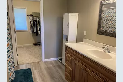 W3676  Highland Dr, Greenfield, WI 54601 - Photo 11