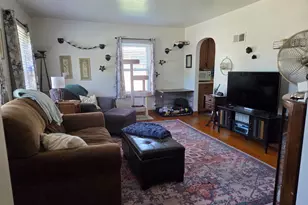 1117 Adams Ave, Oshkosh, WI 54902 - Photo 5
