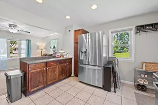 231 E Leonard St, Watertown, WI 53098 - Photo 5