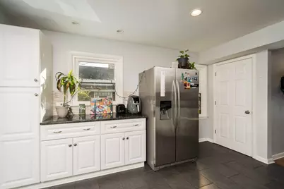 6434 N Willow Glen Ln, Glendale, WI 53209 - Photo 5