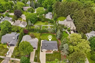 6421 N Lake Dr, Fox Point, WI 53217 - Photo 47