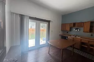 1746 N Cambridge Ave, Milwaukee, WI 53202 - Photo 3