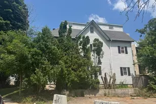 1746 N Cambridge Ave, Milwaukee, WI 53202 - Photo 17
