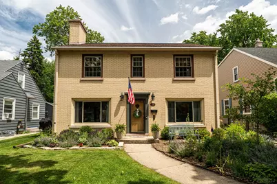 2756 N 87th St, Milwaukee, WI 53222 - Photo 3