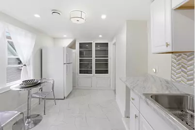 2330 N Hubbard St, Milwaukee, WI 53212 - Photo 15