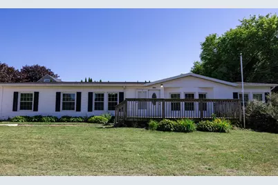 3805  Sheridan Ave, Sheboygan, WI 53081 - Photo 3